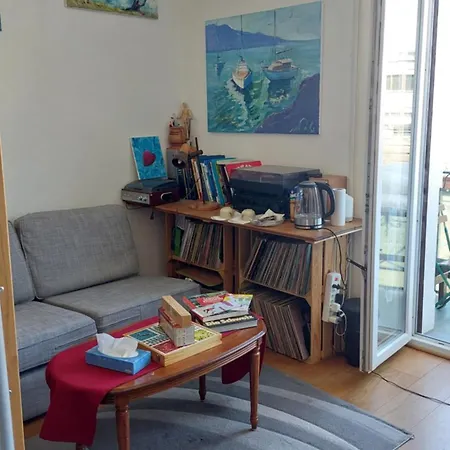 Inspiration Room, Lake, Mountains, Balcony In Center Guest house Montreux