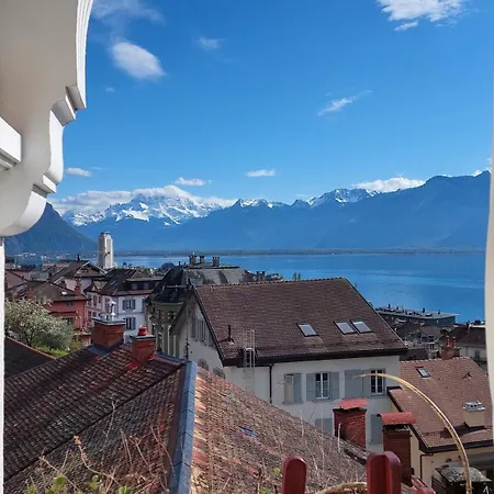 Inspiration Room, Lake, Mountains, Balcony In Center Guest house Montreux