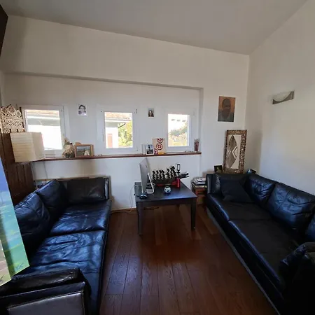 Inspiration Room, Lake, Mountains, Balcony In Center Maison d'hôtes