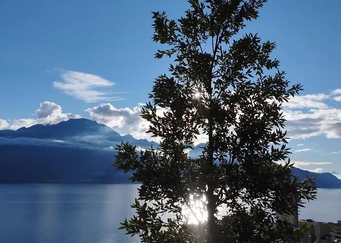 Inspiration Room, Lake, Mountains, Balcony In Center * Montreux