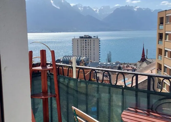 Inspiration Room, Lake, Mountains, Balcony In Center *